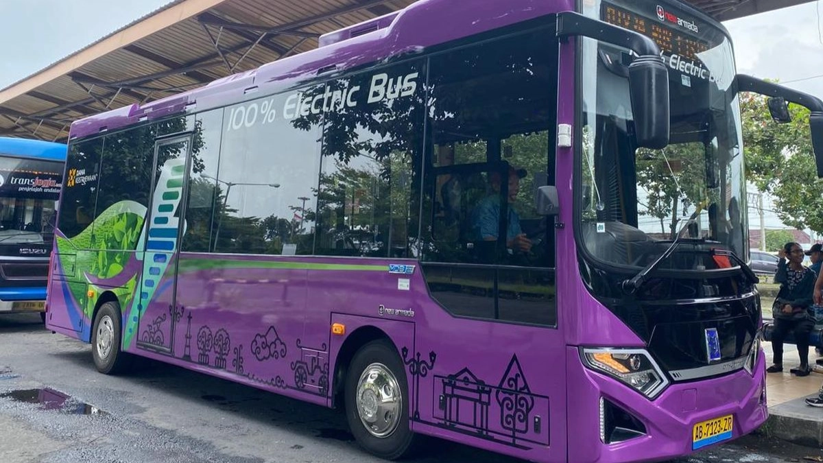 Bus Listrik TransJogja, Salah Satu Implementasi Dana Istimewa bagi Transportasi Umum