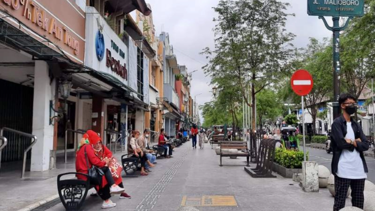 Nasib Pejalan Kaki yang Tak Istimewa di Daerah Istimewa